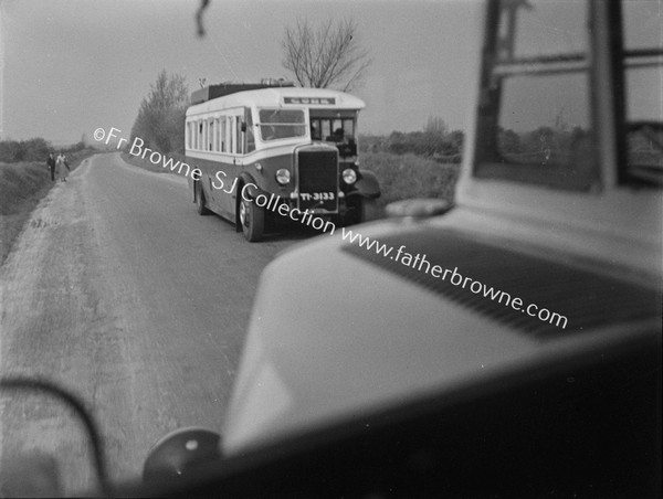 BUS PASSING ON LIMERICK ROAD